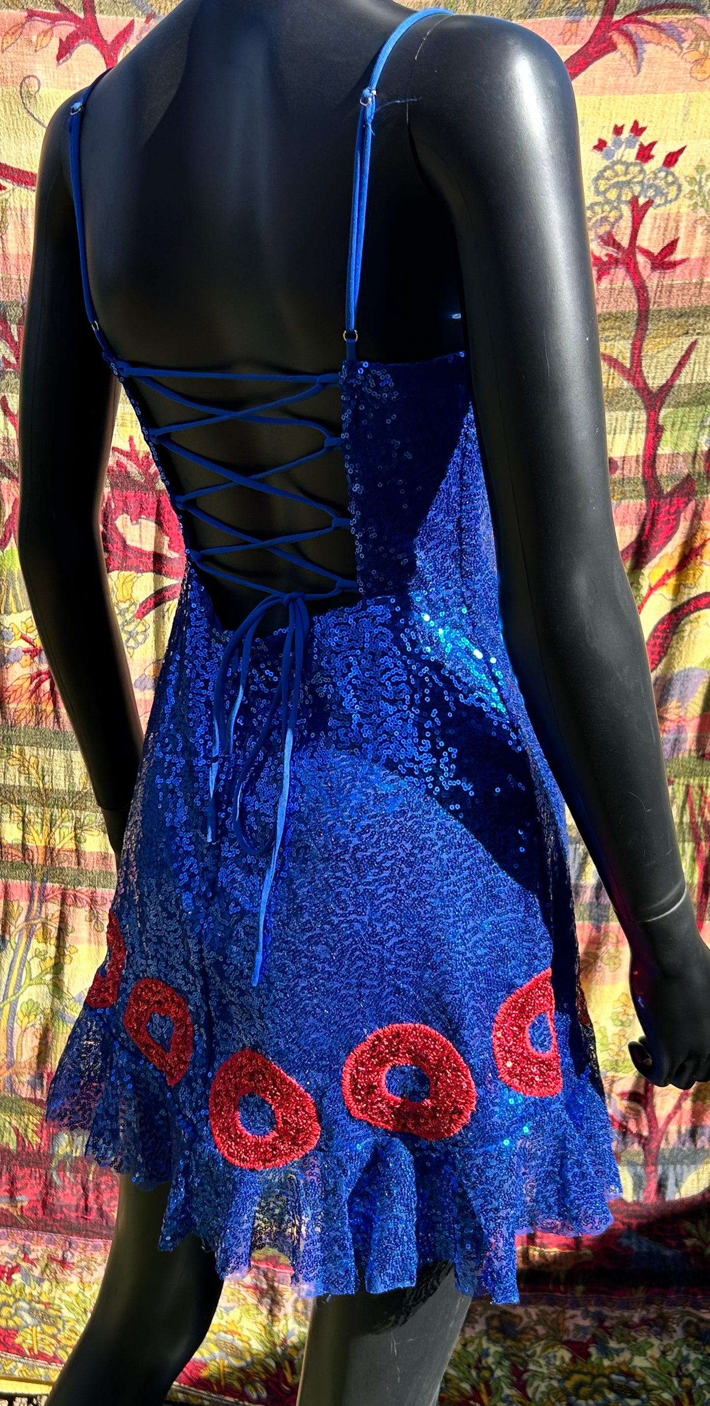 Sequin phishy phun dress size sm/med.